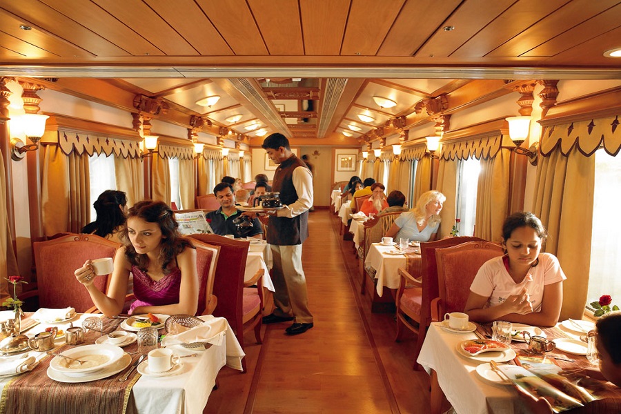 Golden Chariot Onboard Restaurant 